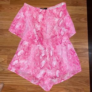 Honey Punch boutique romper like new, worn once